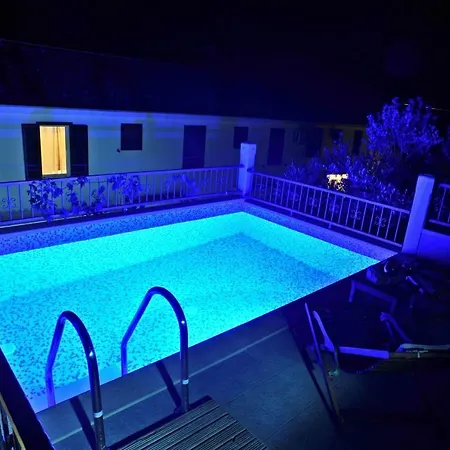 With A Swimming Pool Sutivan, Brac - 16235 * Sutivan