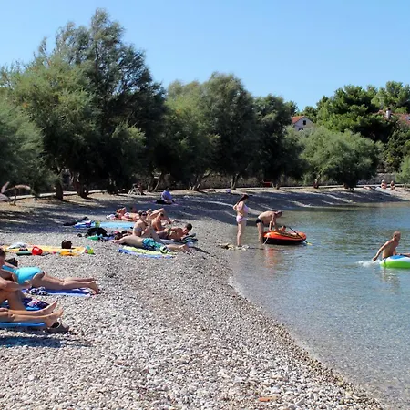 With A Swimming Pool Sutivan, Brac - 16235 Apartman Sutivan