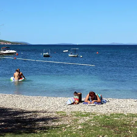 Apartman With A Swimming Pool Sutivan, Brac - 16235 Sutivan