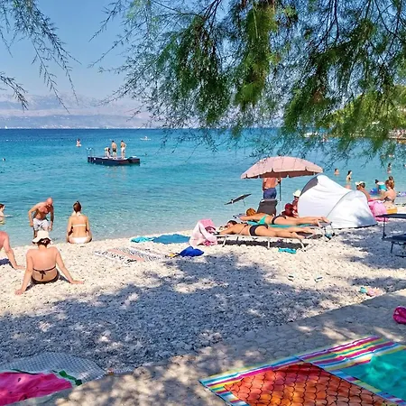 Apartman With A Swimming Pool Sutivan, Brac - 16235